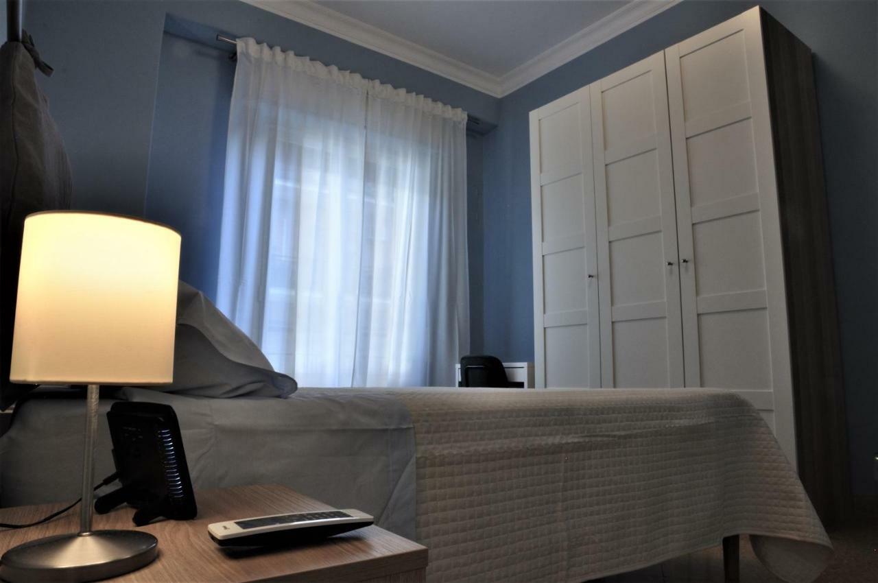 Elera Holiday Apartment Palermo Ngoại thất bức ảnh