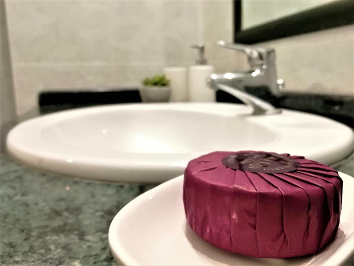 Elera Holiday Apartment Palermo Ngoại thất bức ảnh