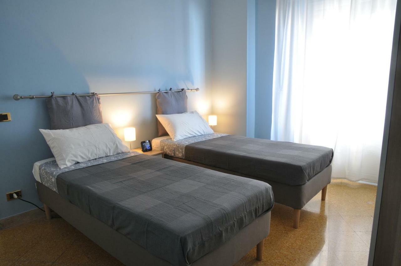 Elera Holiday Apartment Palermo Ngoại thất bức ảnh
