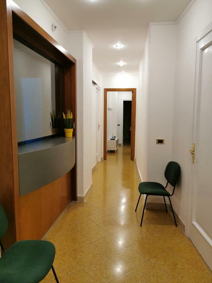 Elera Holiday Apartment Palermo Ngoại thất bức ảnh
